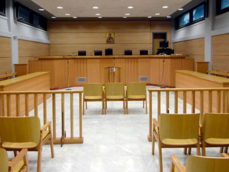 Σήμερα η δίκη των 9 εκπαιδευτικών στα δικαστήρια της Ευελπίδων