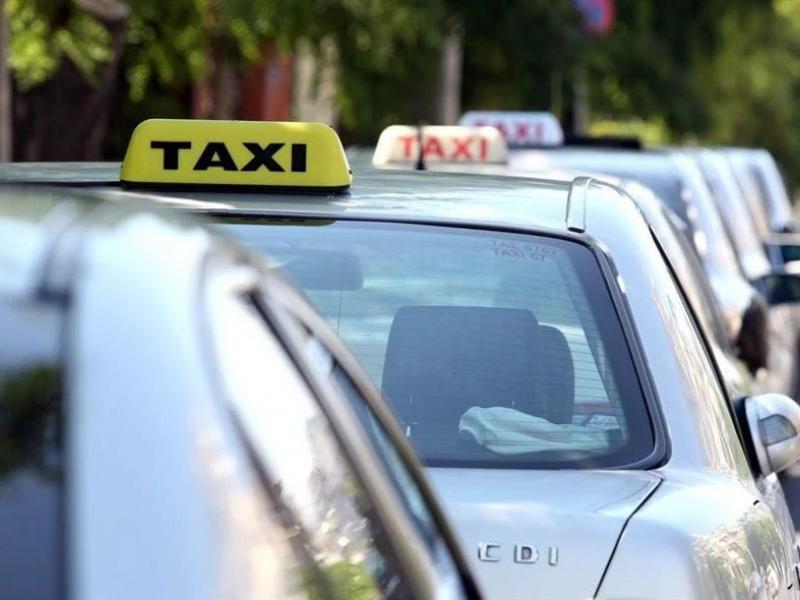 Ταξί: Τραβούν χειρόφρενο σήμερα και αύριο οι οδηγοί στην Αττική