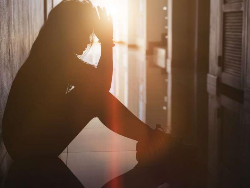 Σοκάρουν τα στοιχεία για την ενδοοικογενειακή βία: 112 περιστατικά σε 24 ώρες 