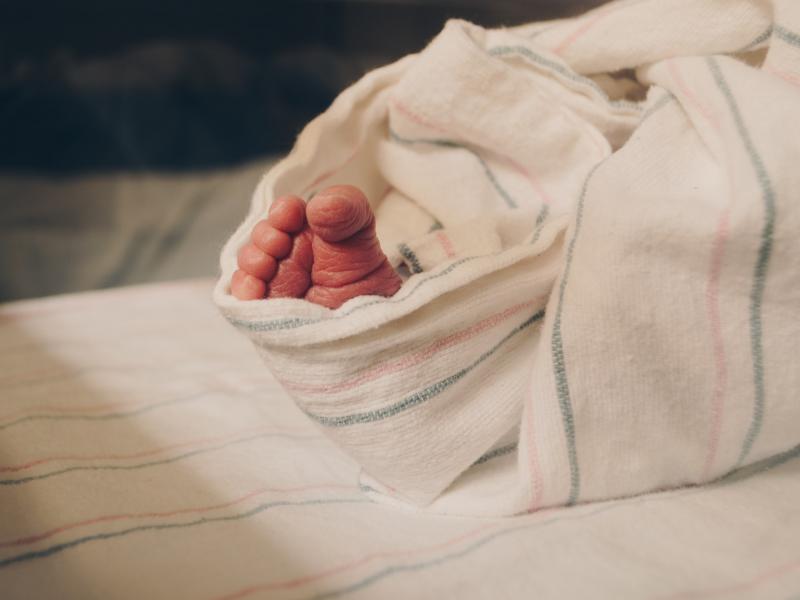 Υγιέστατο μωρό πέθανε στο νοσοκομείο Παίδων γιατί πνίγηκε με το γάλα του