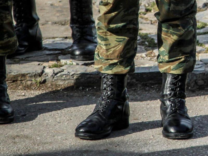 Τέσσερις στρατιώτες τραυματίστηκαν σε τροχαίο στην ΕΟ Διδυμοτείχου-Λαγού – Τραυματίστηκαν τέσσερις στρατιώτες