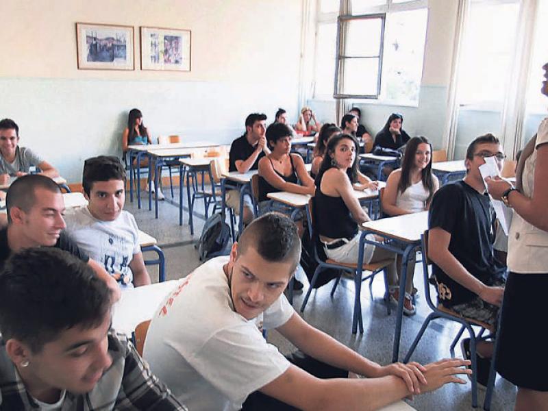 Τι δείχνουν τα στατιστικά για τον αριθμό των Ελλήνων μαθητών