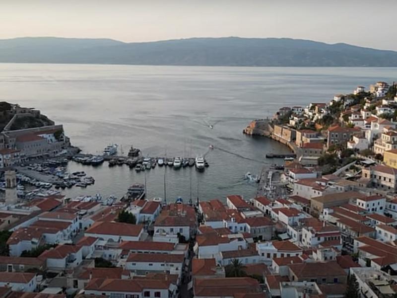 Πέντε νησιά δίπλα στην Αθήνα για πασχαλινές εκδρομές