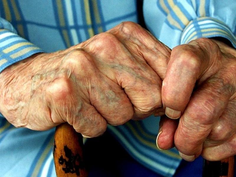 Σε ποια χώρα της Δύσης η συνταξιοδότηση μετατρέπεται σε προνόμιο για «λίγους και εκλεκτούς»