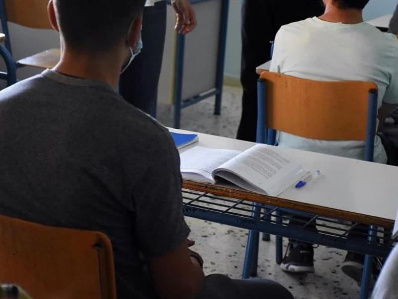 Ναύπλιο: Ο Δήμαρχος κατήγγειλε 10 χρόνια απλήρωτους λογαριασμούς τηλεφωνίας σε σχολεία