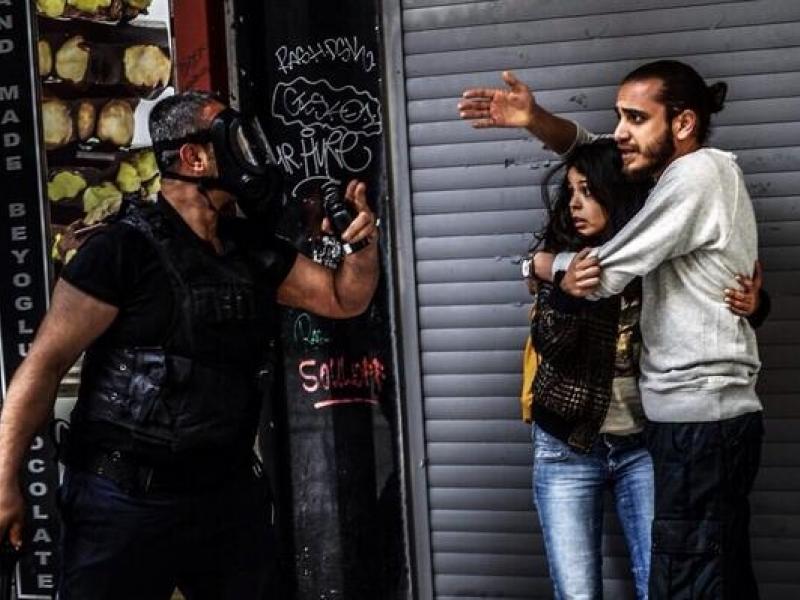 Τουρκία: Δέκα εικόνες φρίκης από την επέτειο των διαδηλώσεων στο πάρκο Γκεζί