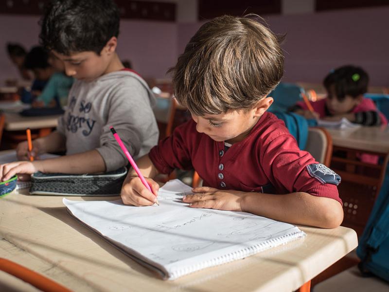 Αθήνα: Καταγγελία για τις εξαναγκαστικές μετακινήσεις προσφυγόπουλων από σχολεία 