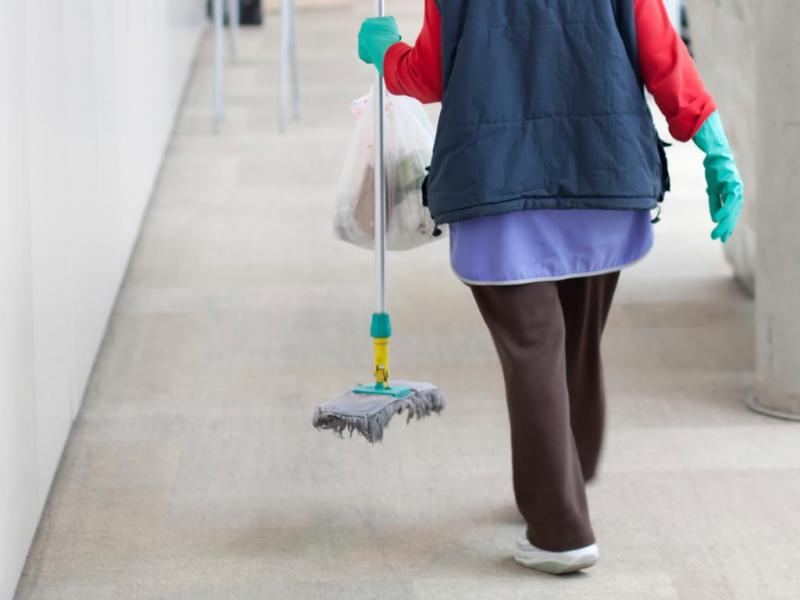 58ο δημοτικό σχολείο: Μια καθαρίστρια για 60 μαθητές μεσούσης της πανδημίας