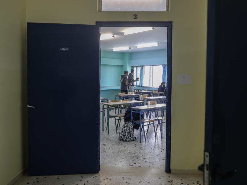 Επίθεση σε τρανσέξουαλ άτομα στη Θεσσαλονίκη: «Επιτακτική ανάγκη η σεξουαλική και αντιρατσιστική αγωγή στα σχολεία»