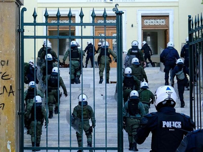 Πανεπιστήμια: «Εσωτερική Αστυνομία» και στο Οικονομικό Πανεπιστήμιο 