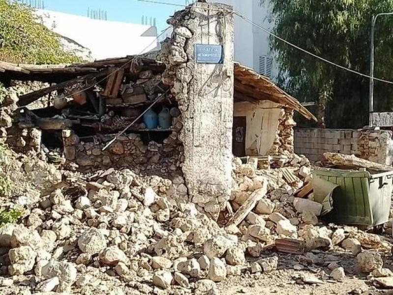 Σεισμός στην Κρήτη: Κηδεύτηκε ο 62χρονος οικοδόμος