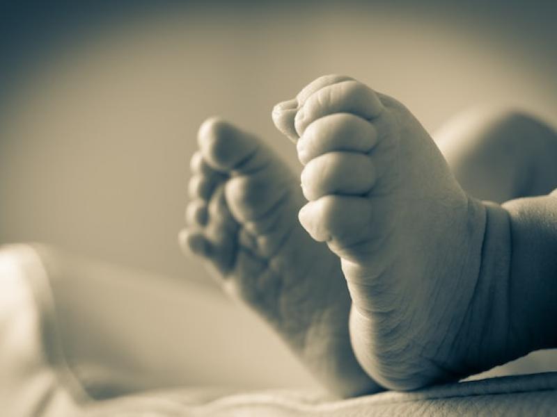 Λάρισα: Μητέρα σε κρίσιμη κατάσταση από εγκεφαλική αιμορραγία μετά από γέννα