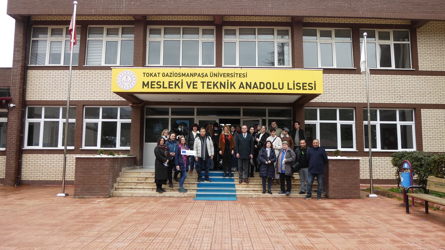 04.jpg 04.jpg