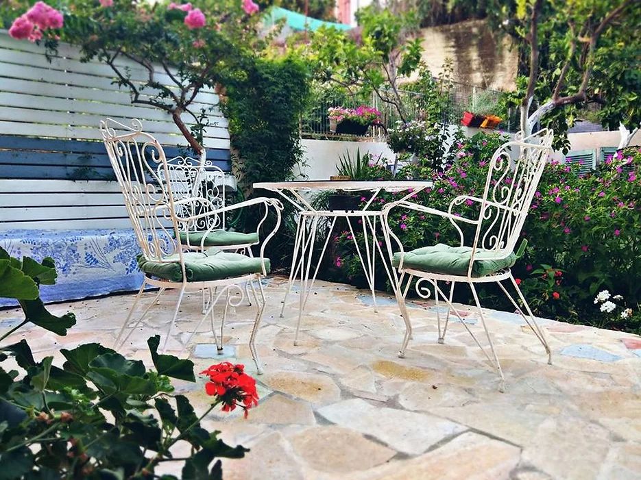dimitras_garden.jpg dimitras_garden Πάργα