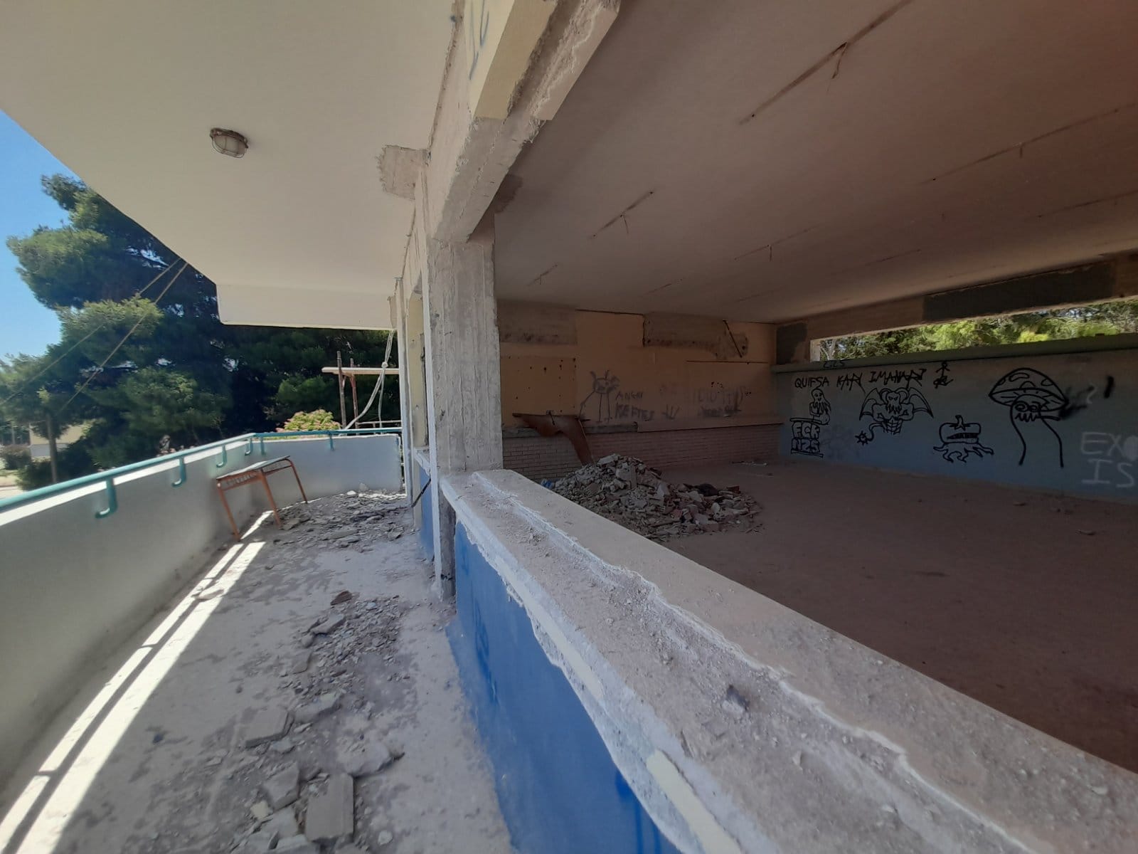 seismoplikto_sxoleio_aigaleo.jpg seismoplikto_sxoleio_aigaleo