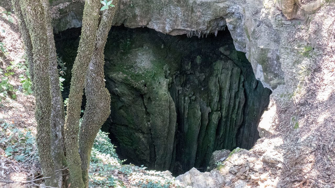 τρυπα ταρτανασ