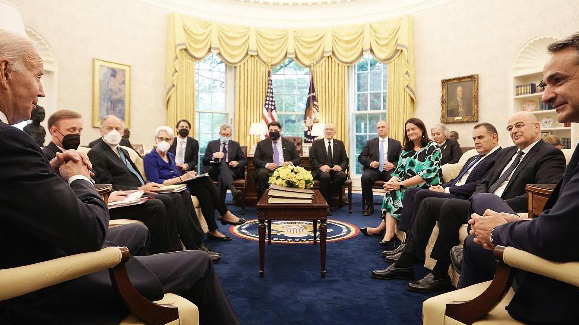 kerameus_white-house.jpg κεραμεως στο λευκο οικο