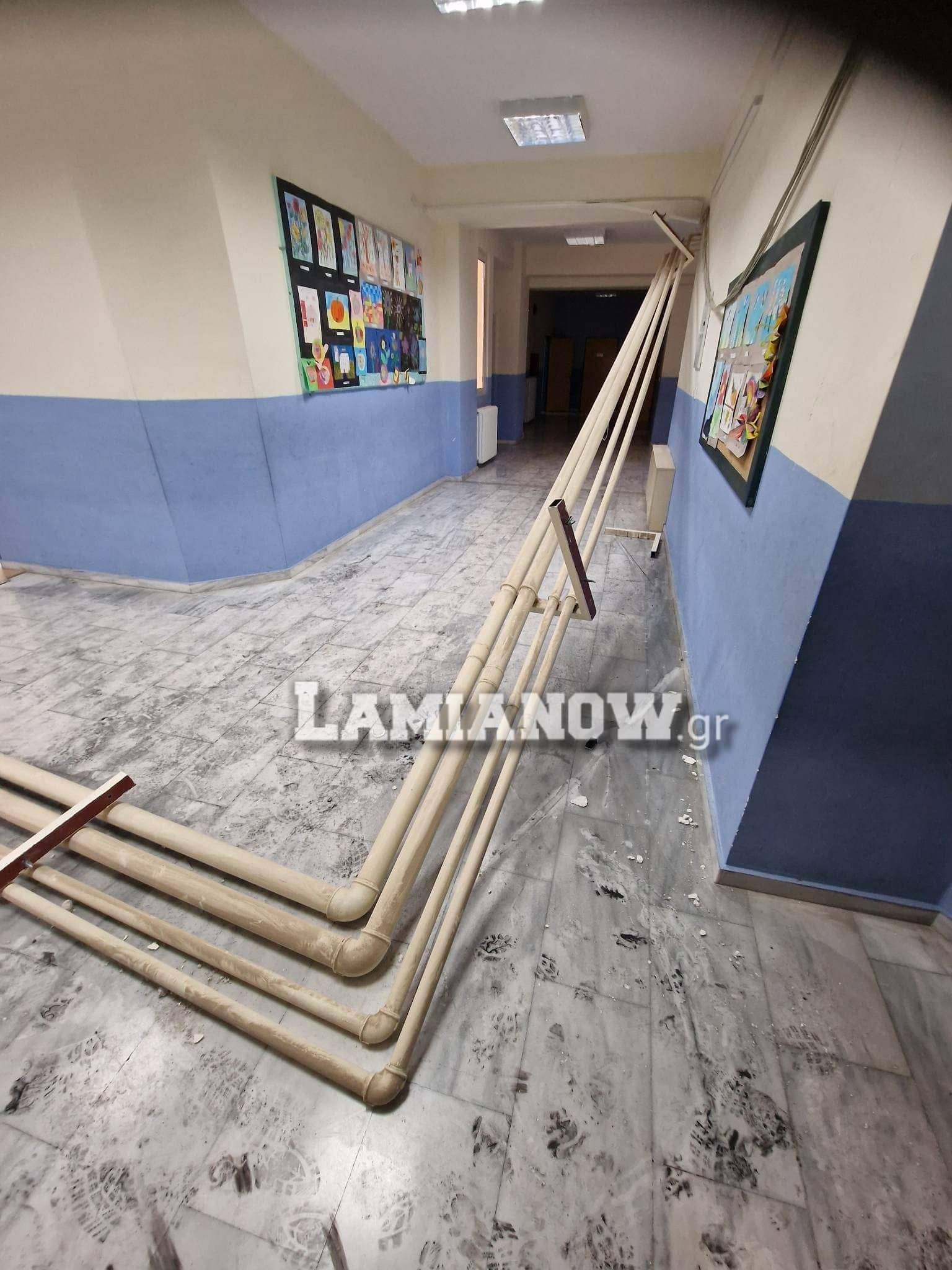 stylida-sxoleio.jpg Κατέρρευσαν σωλήνες και σοβάδες σε δημοτικό σχολείο