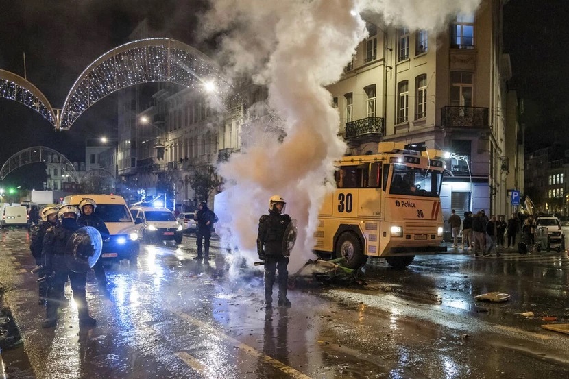 Επεισόδια στις Βρυξέλλες για το Μουντιάλ