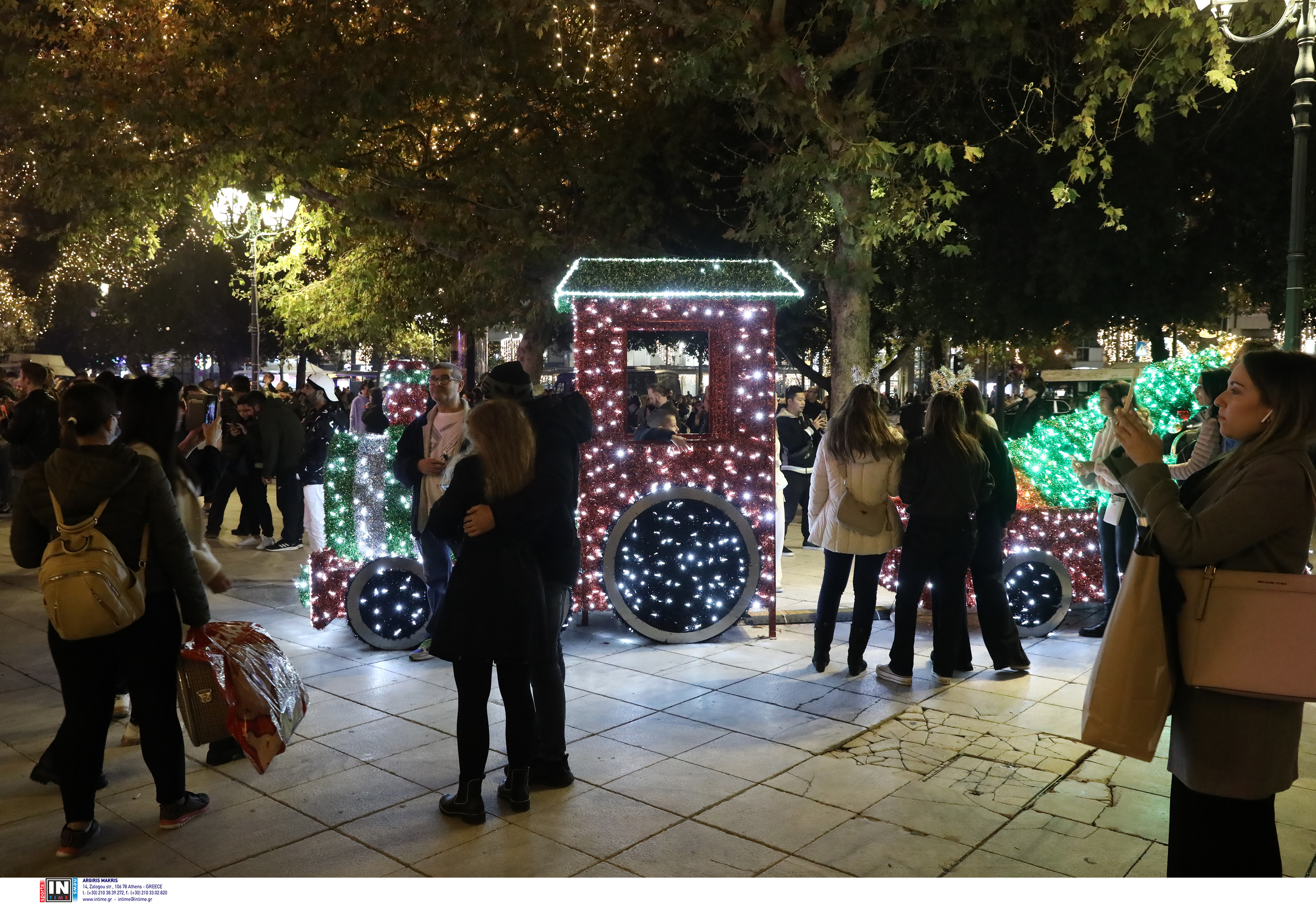 φωταγώγηση Σύνταγμα φωταγώγηση Σύνταγμα