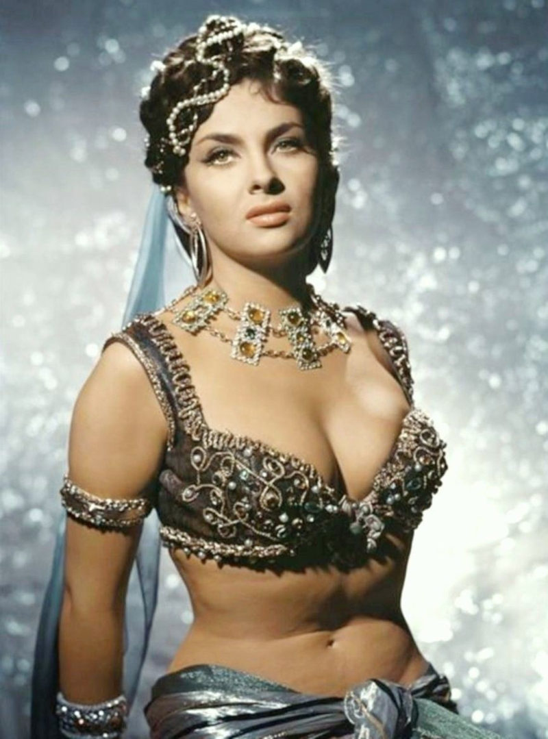 Gina_Lollobrigida.jpg Gina_Lollobrigida
