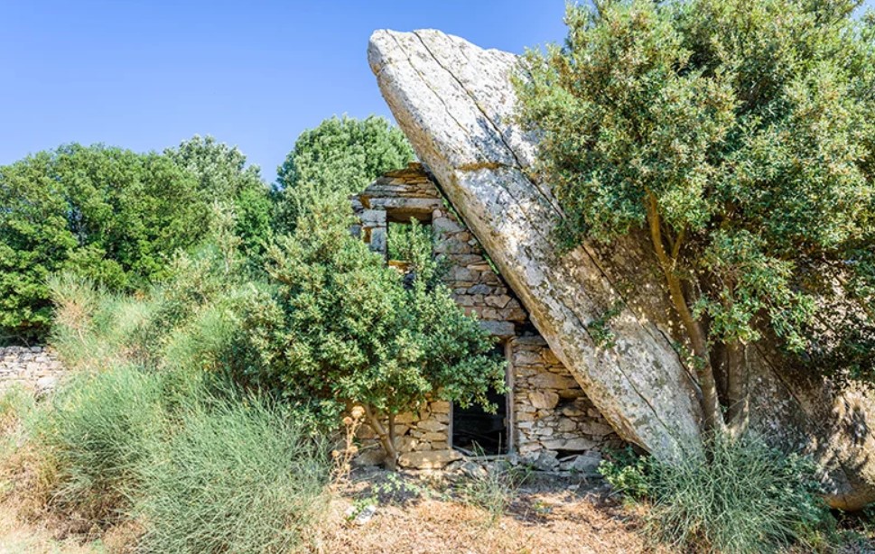 spiti-ikaria4.jpg Πέτρινα σπίτια στην Ικαρία