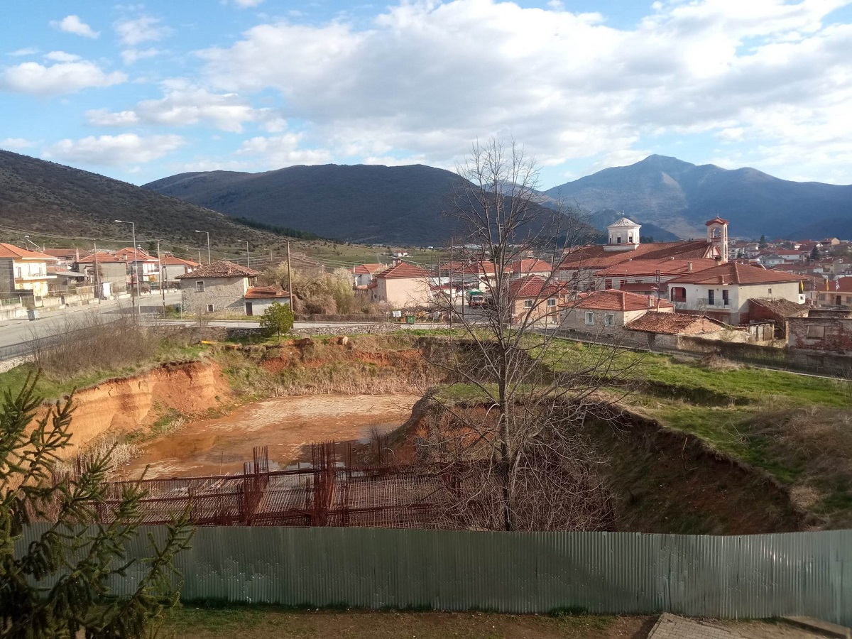 nevrokopi3.jpg Εργοτάξιο σε δημοτικό σχολείο