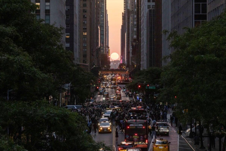 Manhattanhenge