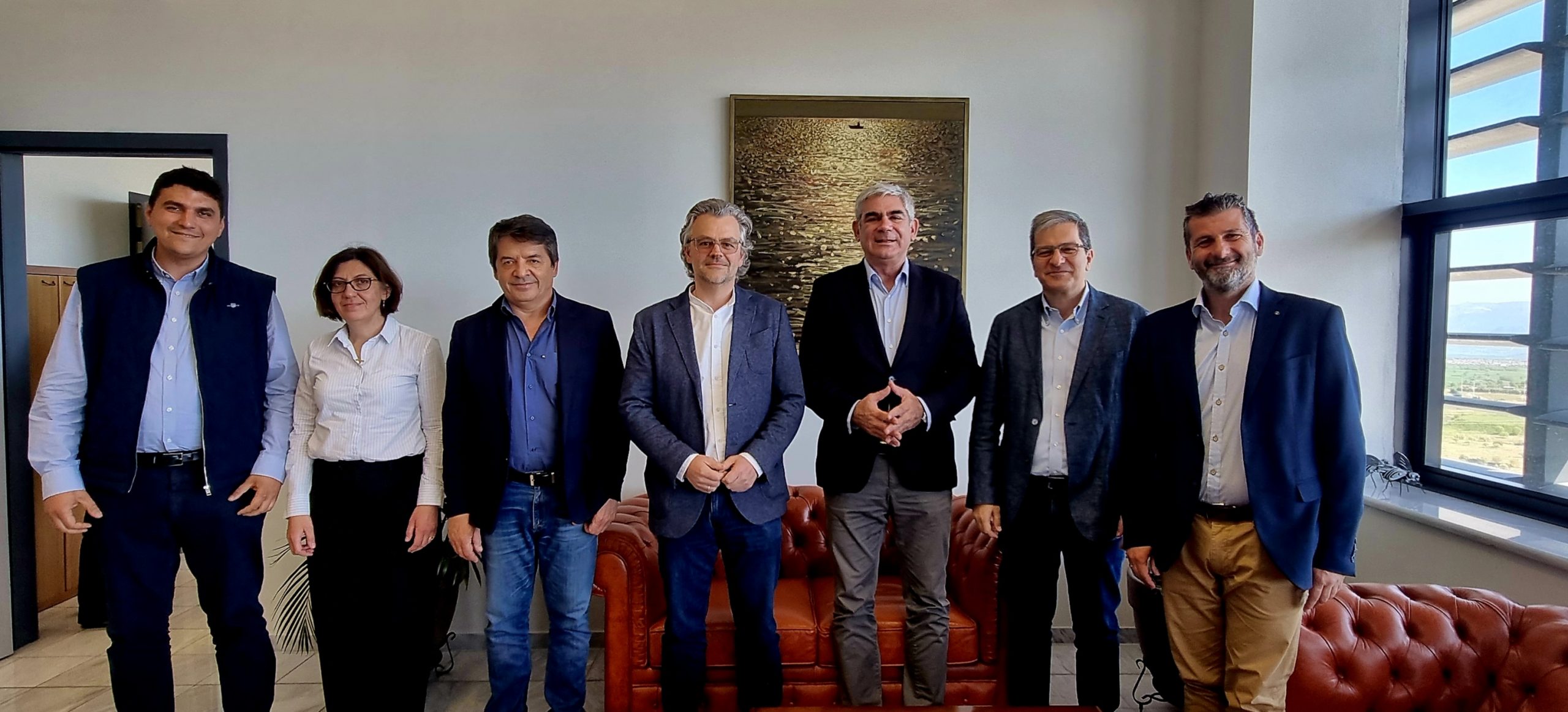synergasia.jpg συνεργασια