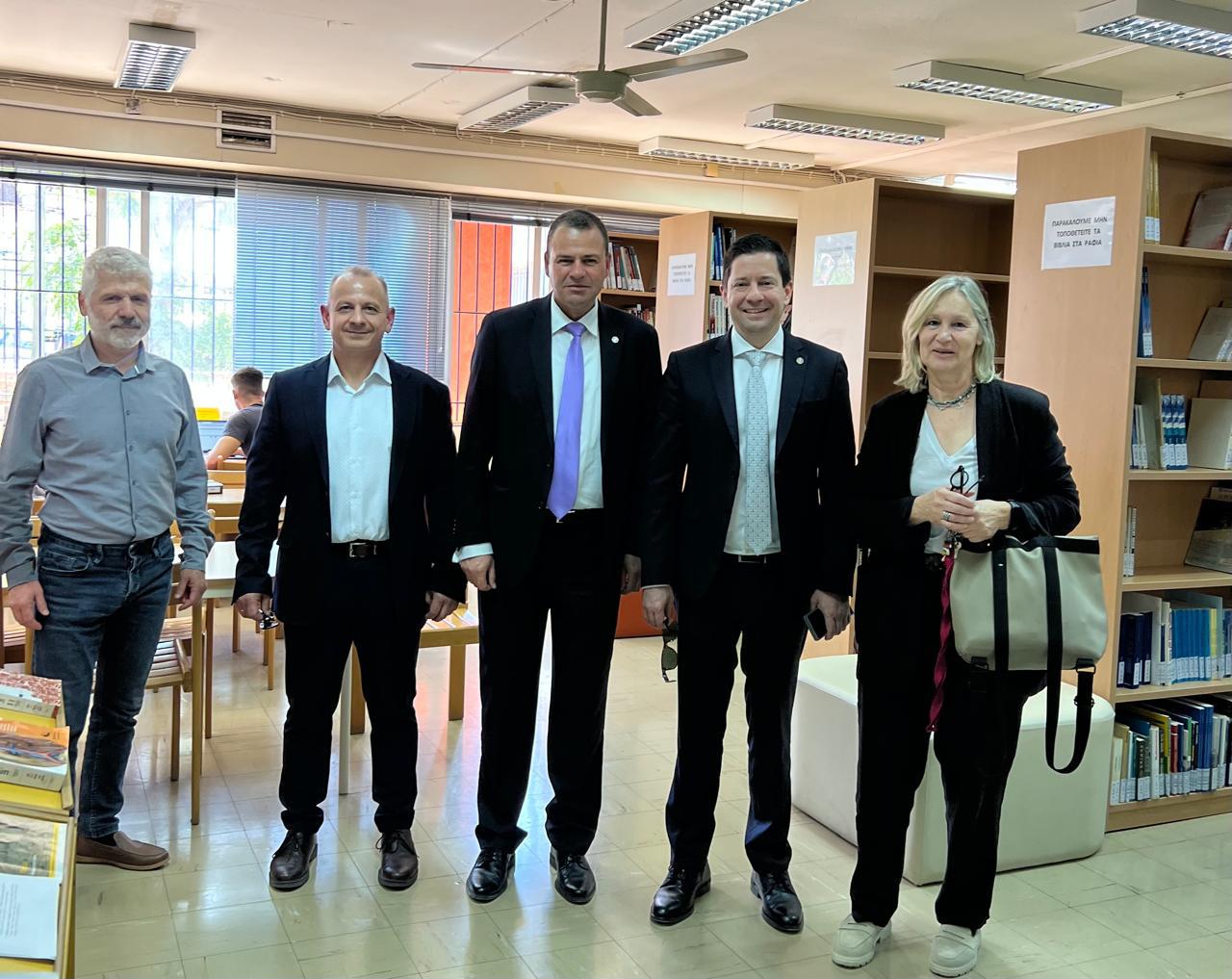 egkainia-gipedooo2.jpg Τελετή εγκαινίων των ανακαινισμένων εξωτερικών γηπέδων της Σχολής Επιστήμης Φυσικής Αγωγής και Αθλητισμού