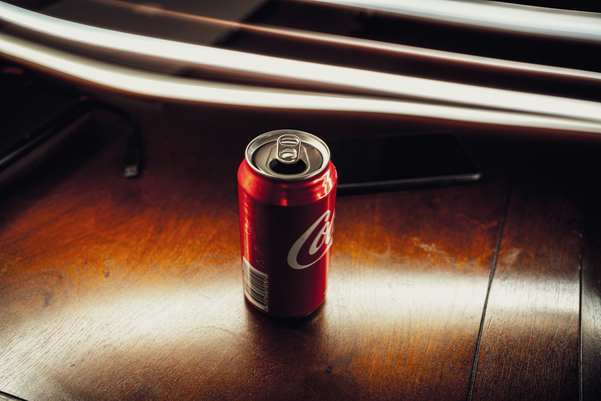 ayesh-rathnayake-fot3auuxf0g-unsplash.jpg Diet Coke