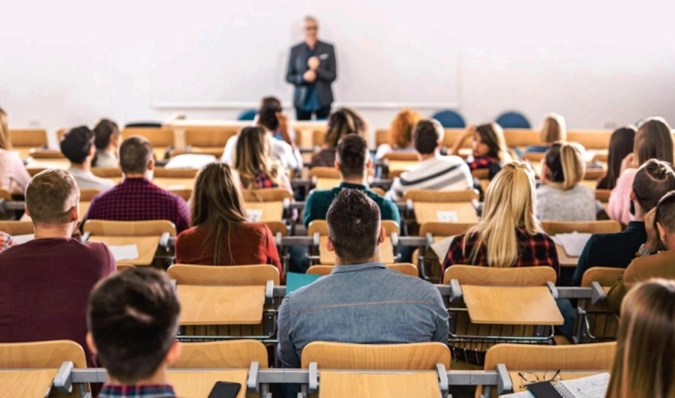 μη κρατικα πανεπιστημια