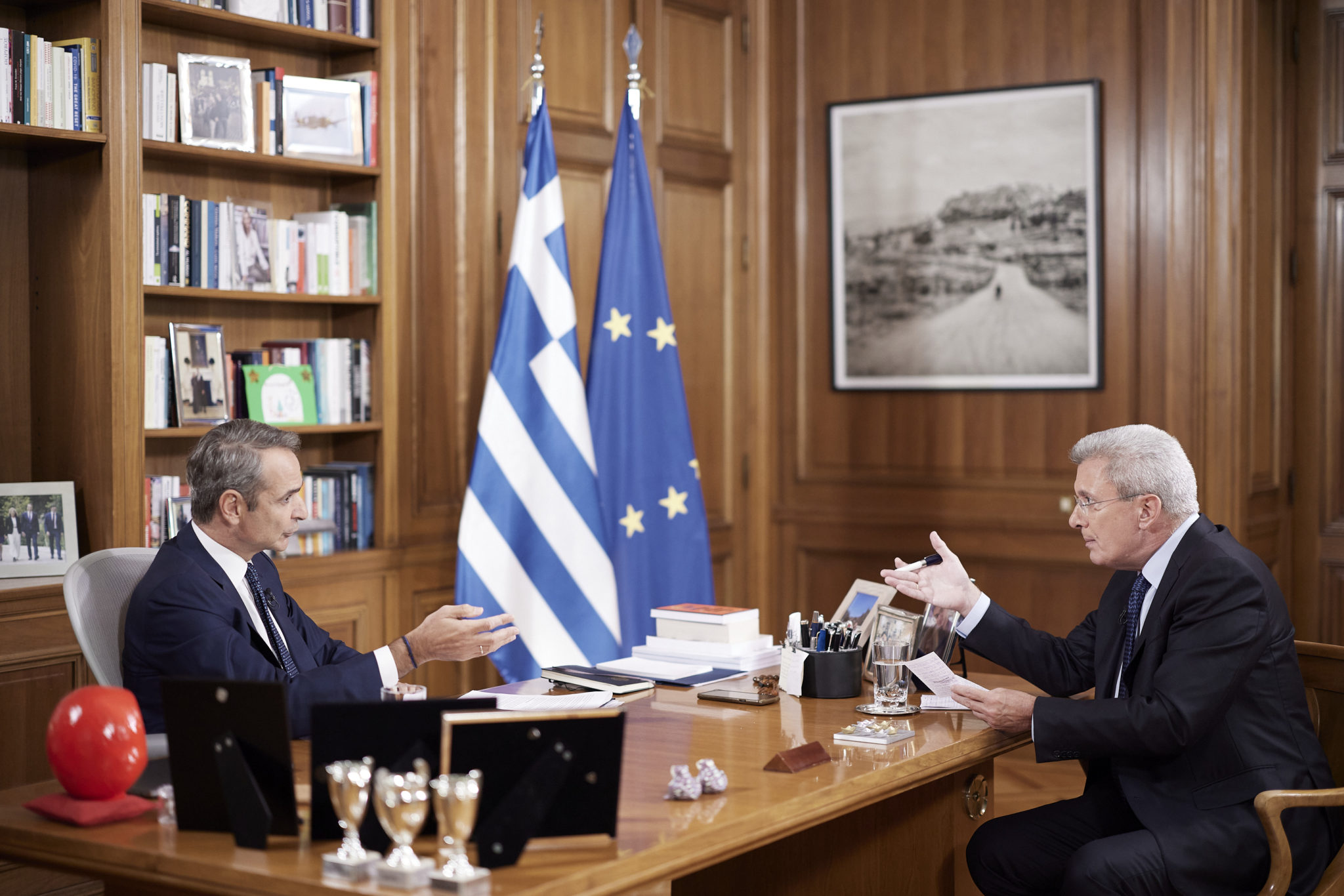 Κυριάκος Μητσοτάκης, Νίκος Χατζηνικολάου