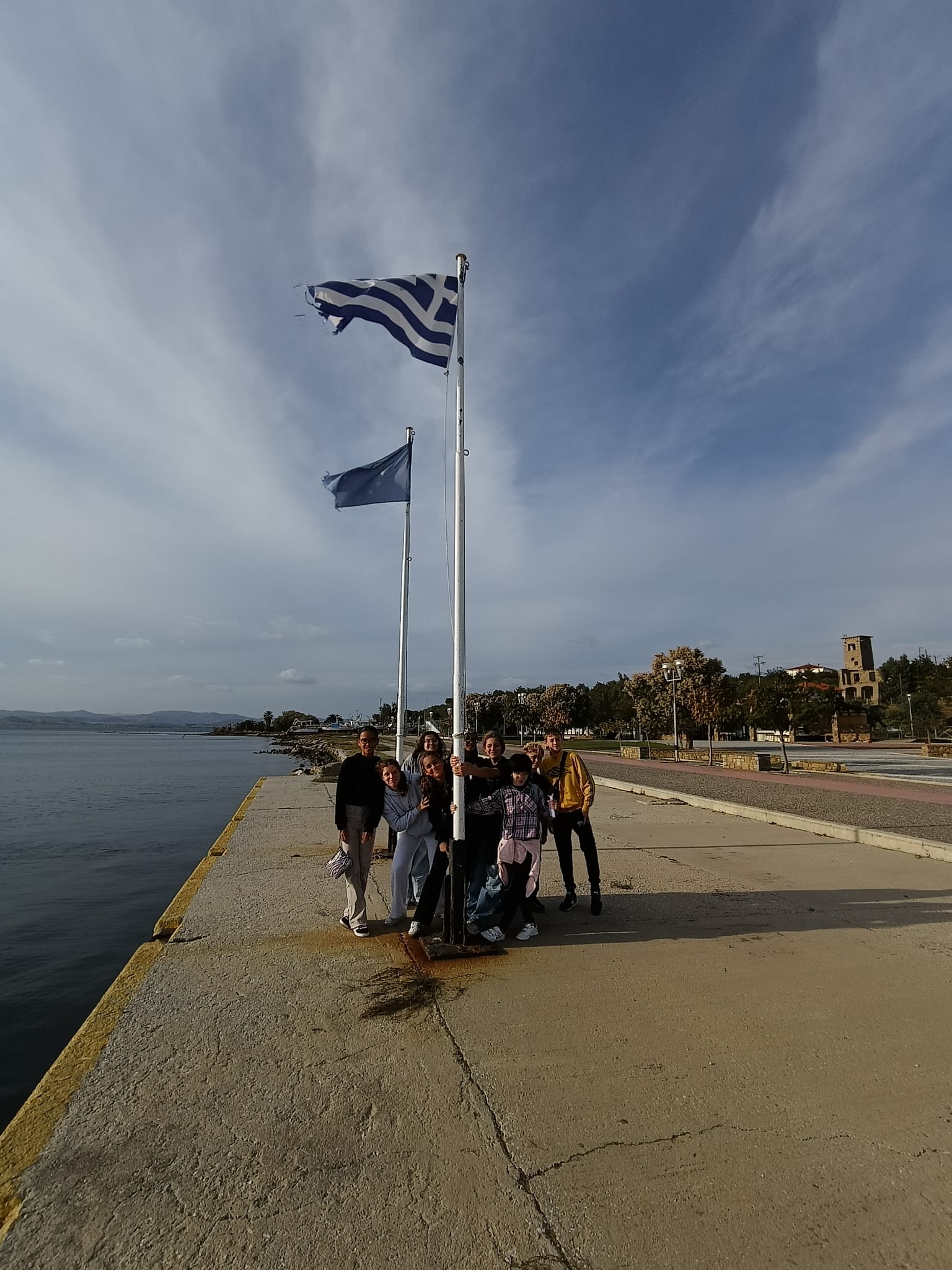 1000015393.jpg Φιλοξενία εταιρικών σχολείων Erasmus+ στο Γυμνάσιο Μούδρου