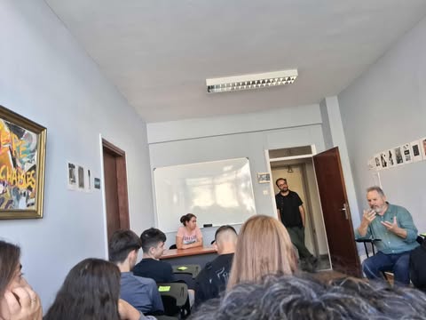 εφηβικο πανεπιστημιο