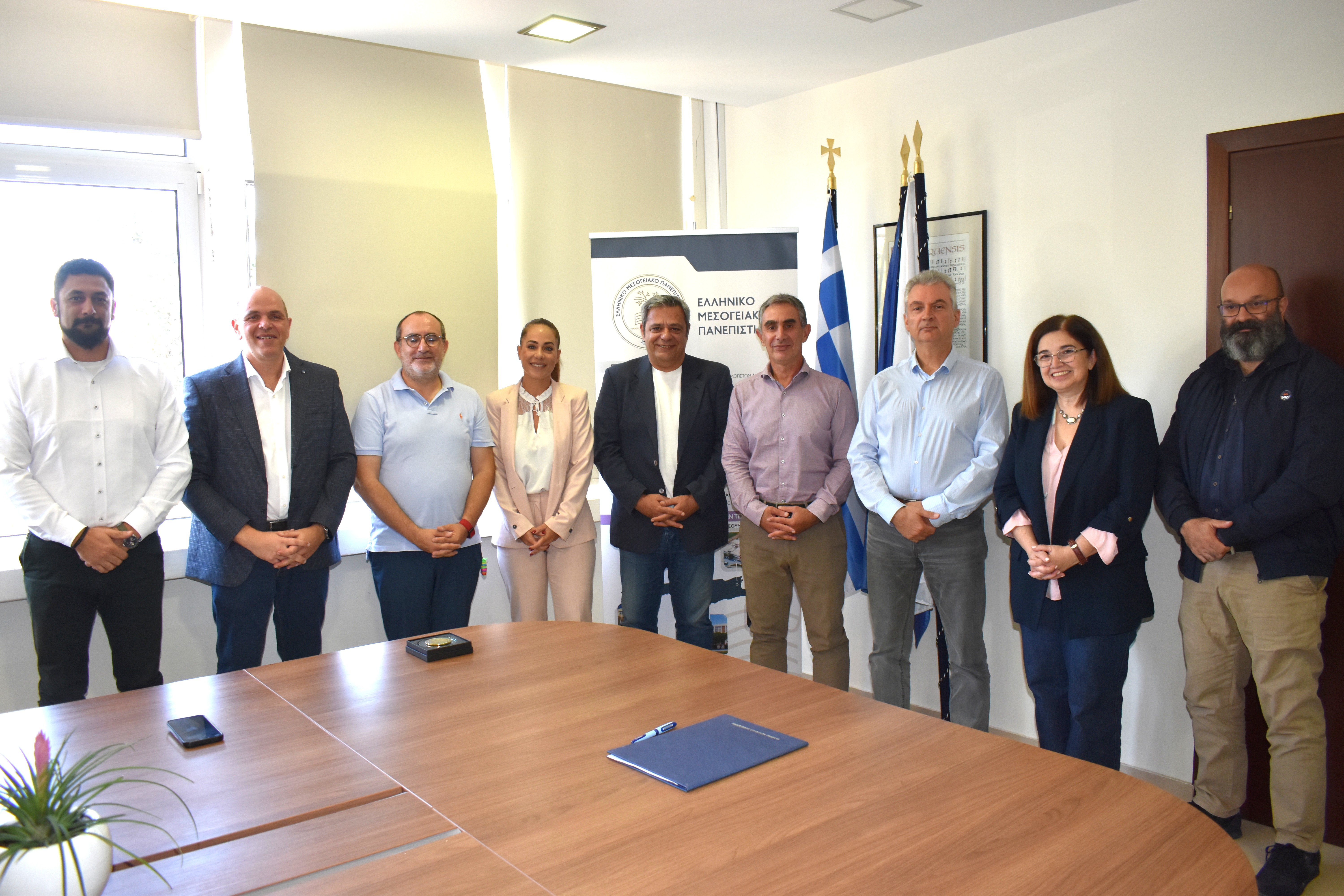 pht3.jpg ΕΛΜΕΠΑ – Revitup: Μνημόνιο Συνεργασίας για εκπαίδευση, έρευνα και καινοτομία στον τουρισμό