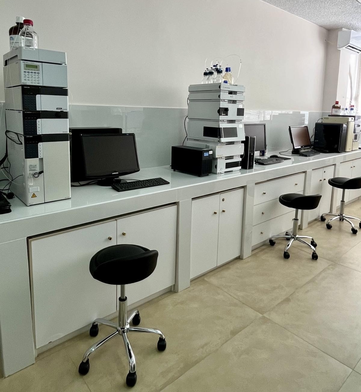 ergastirio apth.jpg εργαστηριο απθ