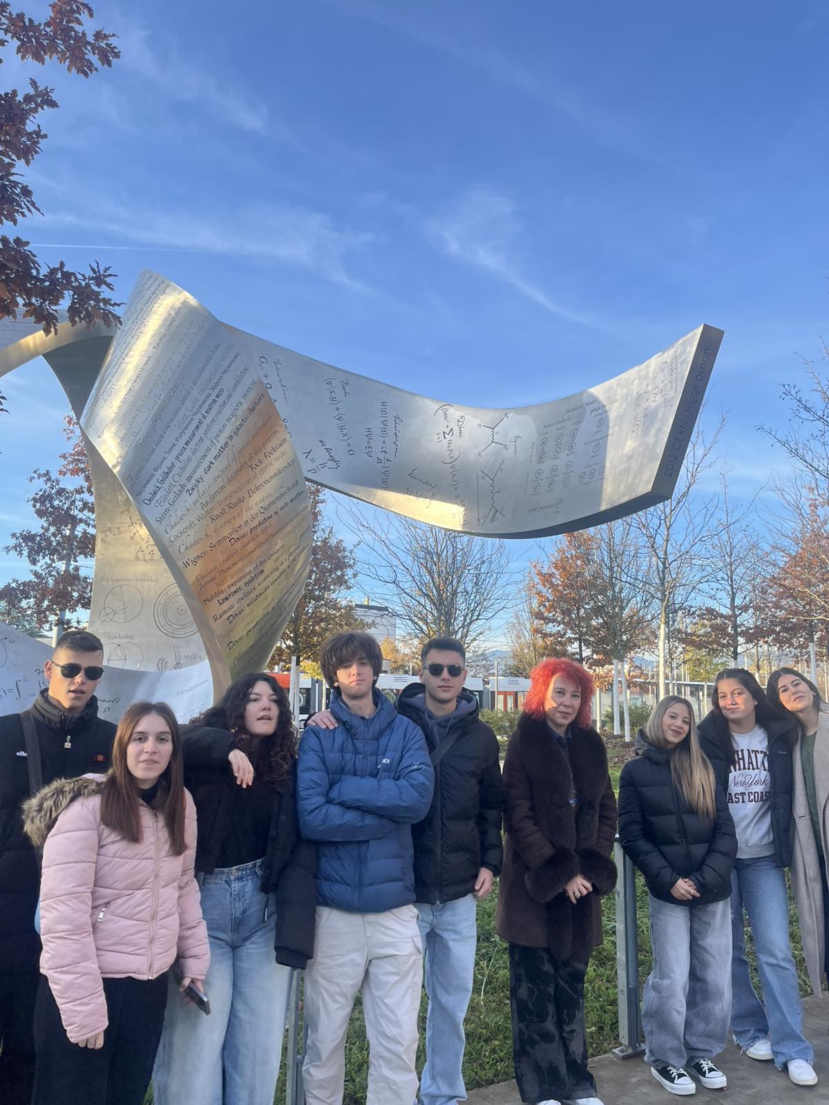 mathites cern.jpg σερν