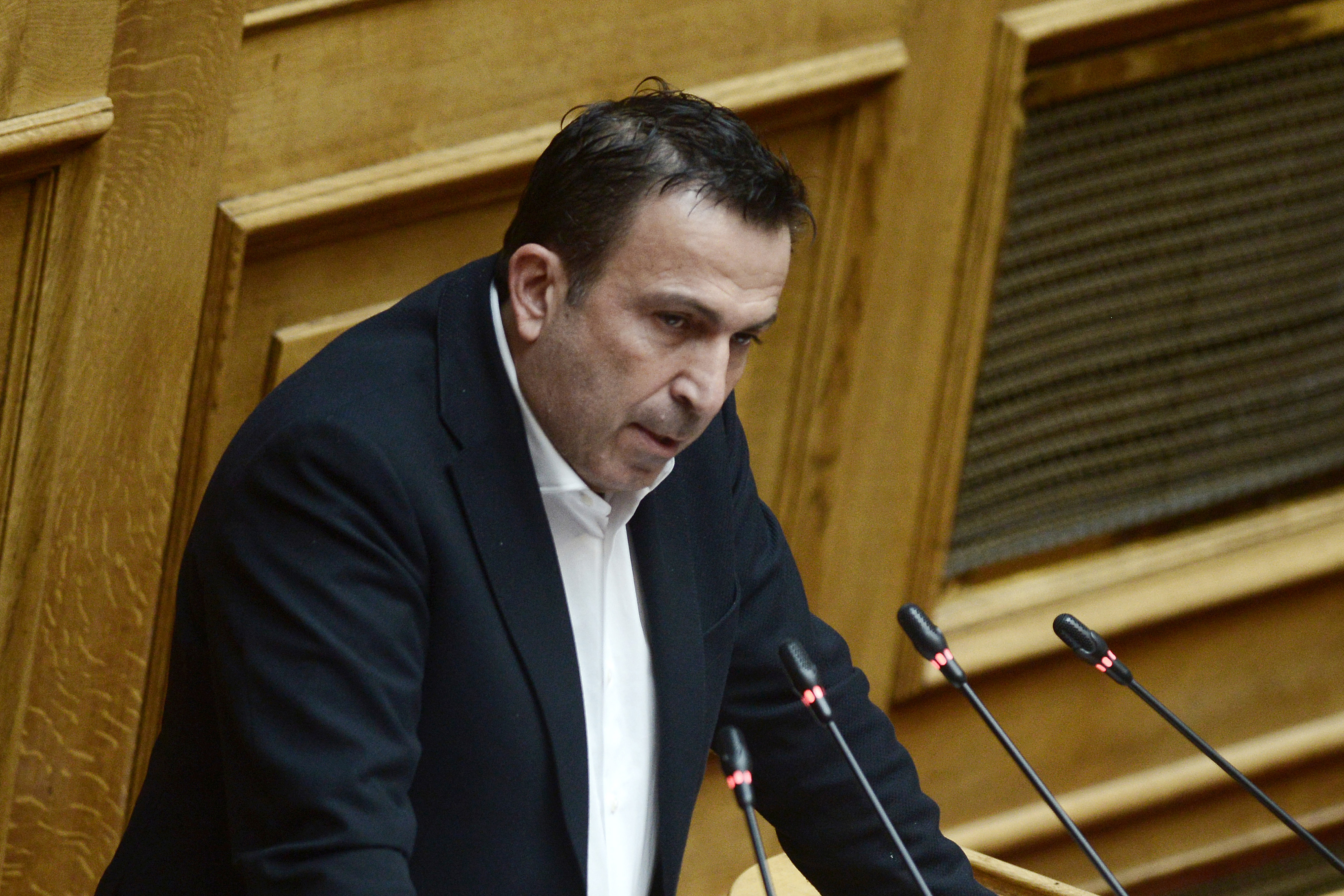 Στέφανος Παραστατίδης