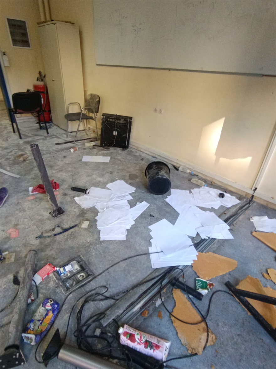 polytexneio-3_1.jpg ΠΟΛΥΤΕΧΝΕΙΟ