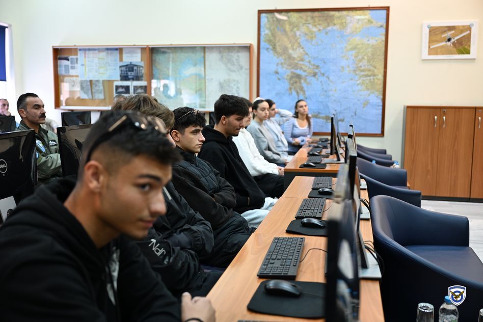 tn_dsc_8037.jpg Πτήσεις Μαθητών με Εκπαιδευτικά Αεροσκάφη της ΠΑ