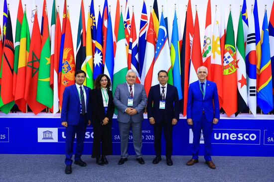 Ο Υφυπουργός Παιδείας Νίκος Παπαϊωάννου στη 43η Γενική Διάσκεψη της UNESCO