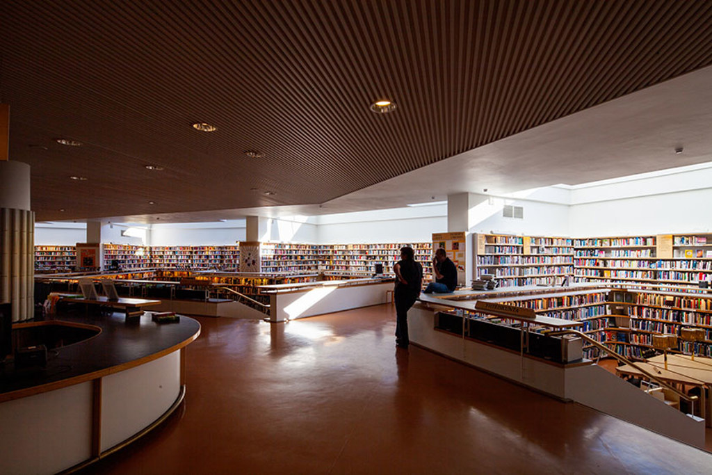 βιβλιοθήκη