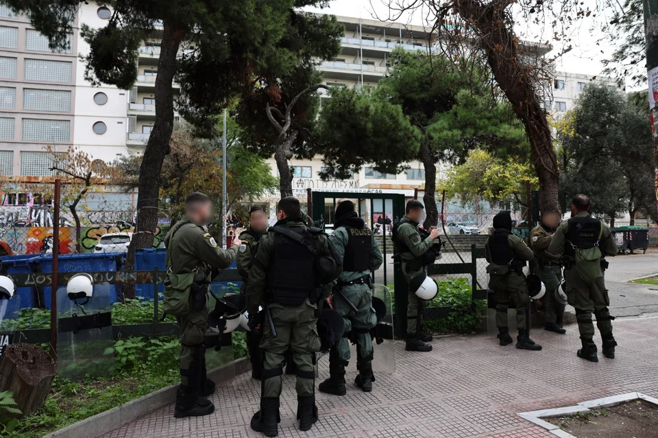 Ζωγράφου: Μεγάλη επιχείρηση της ΕΛΑΣ στις φοιτητικές εστίες του ΕΚΠΑ - Εικόνες