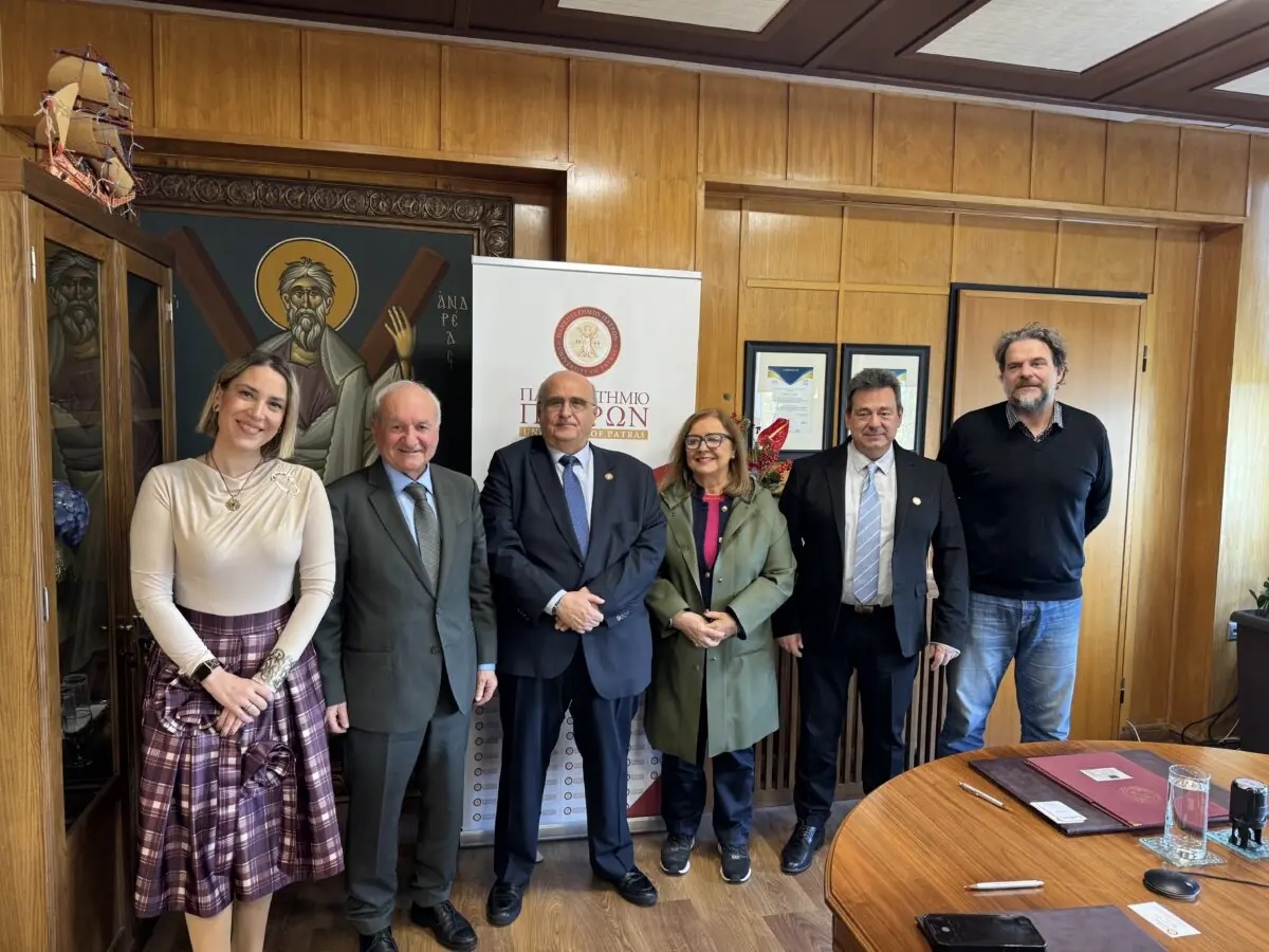 Μνημόνιο συνεργασίας της διαΝΕΟσις με το Πανεπιστήμιο Πατρών