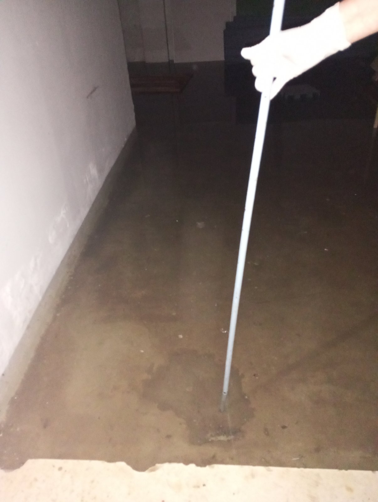 Πλημμύρισε το υπόγειο