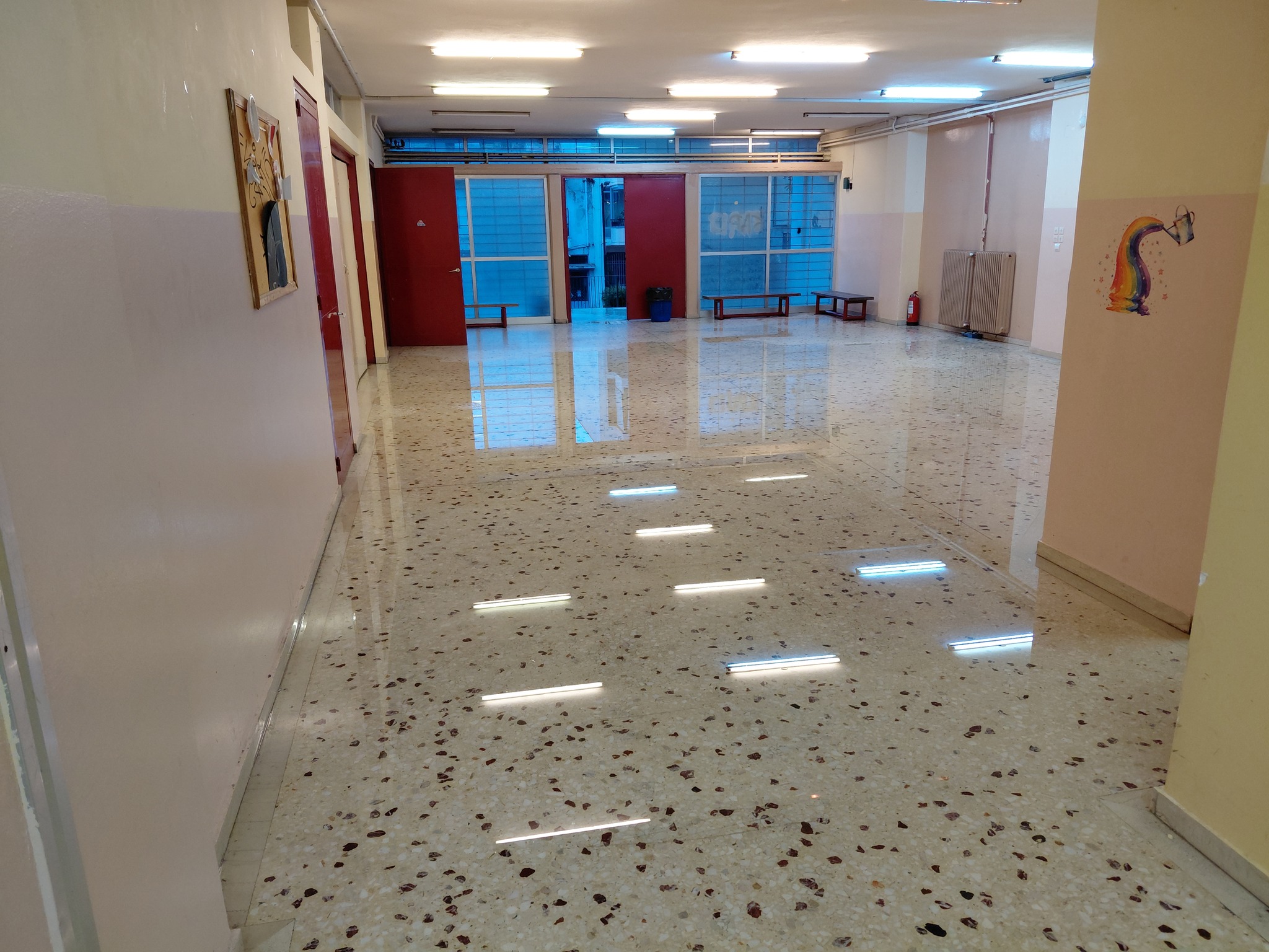 dimotiko_vyrona_3.jpg δημοτικο βυρωνα