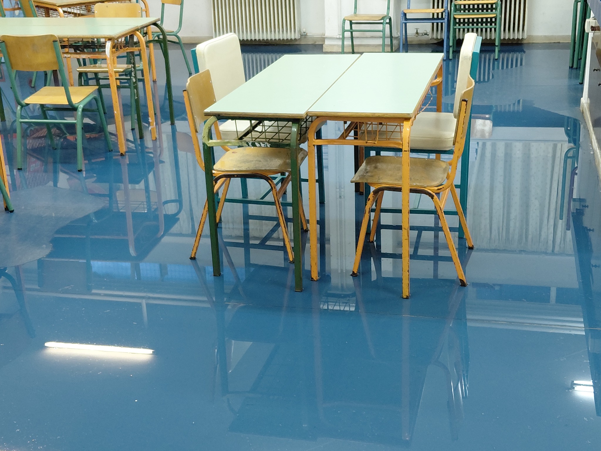 dimotiko_vyrona_5.jpg δημοτικο βυρωνα