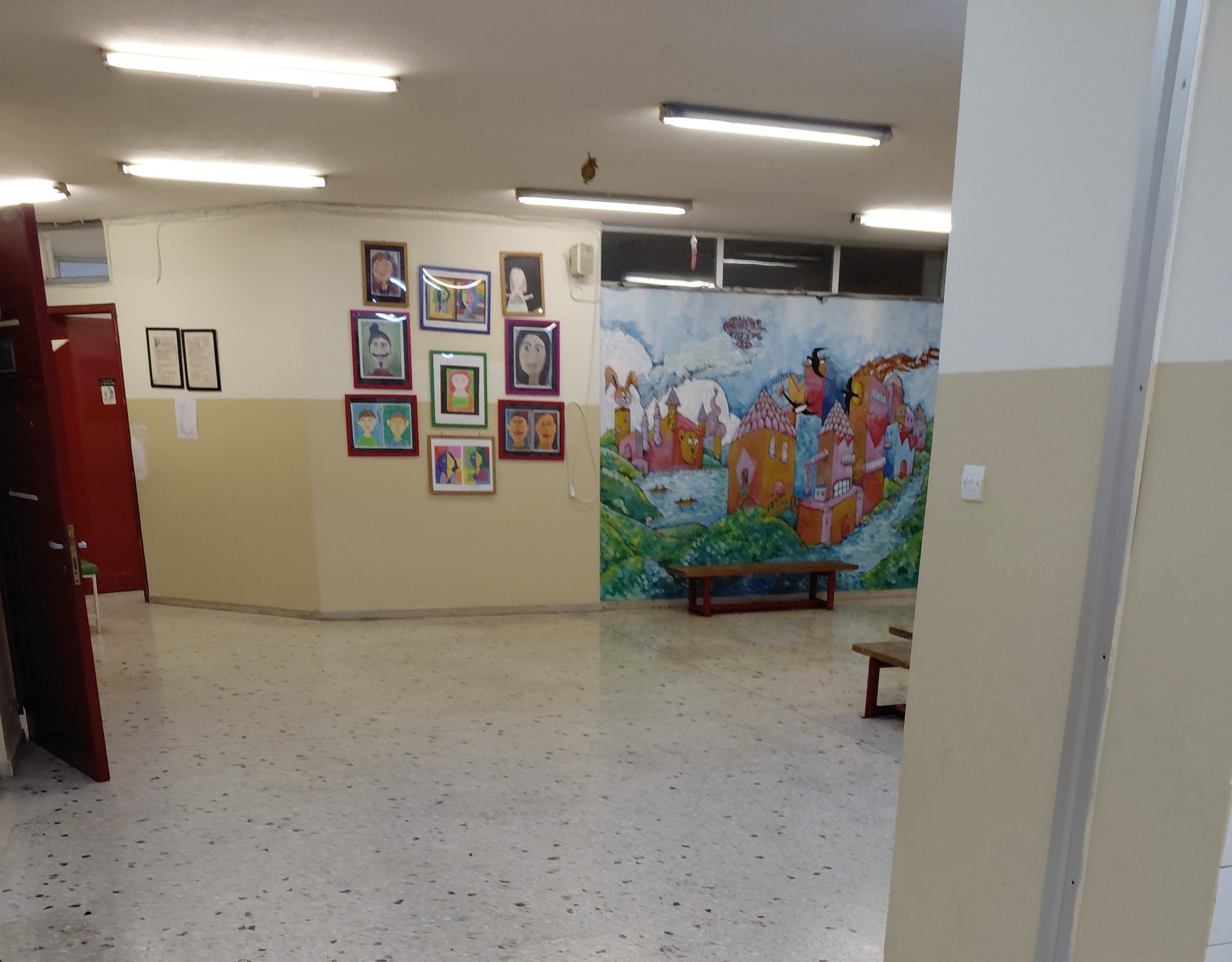 dimotiko_vyrona_7.jpg δημοτικο βυρωνα