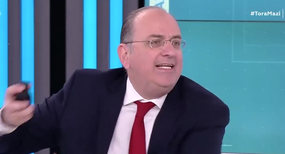 lazaridis.jpg λαζαριζης